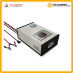 Simtek Digital 12V 20A charger connectors and output terminals